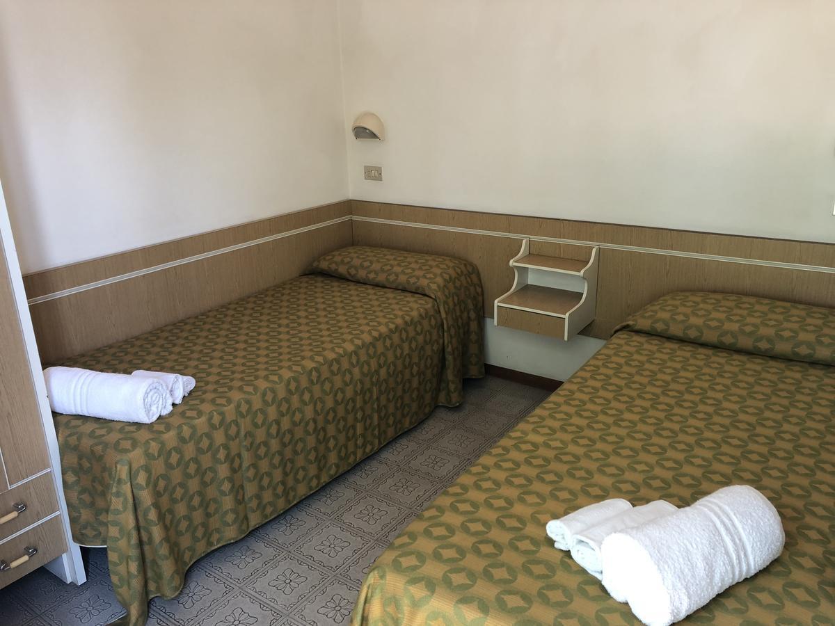 Hotel Alexander San Mauro Mare Exteriér fotografie